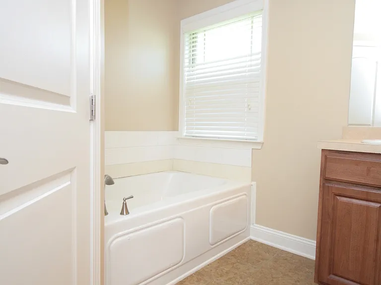 239 Healey Dr — Photo 14