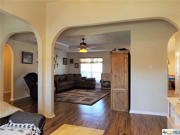 4th image of 2411 Gail Dr