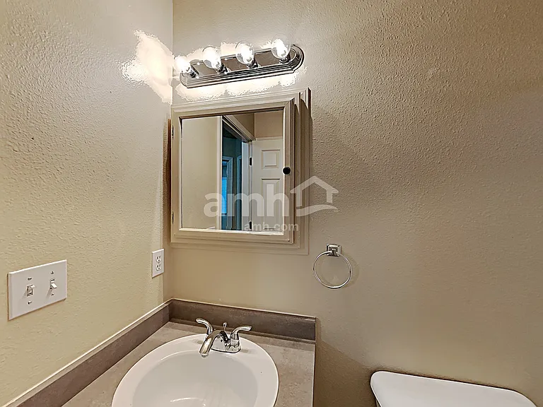 1205 Gold Creek Dr — Photo 11