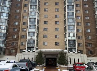 15115 Interlachen Dr UNIT 3-206, Silver Spring, MD