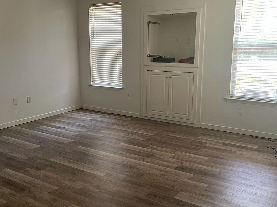 1st image of 706 River Rock Way Suite 102