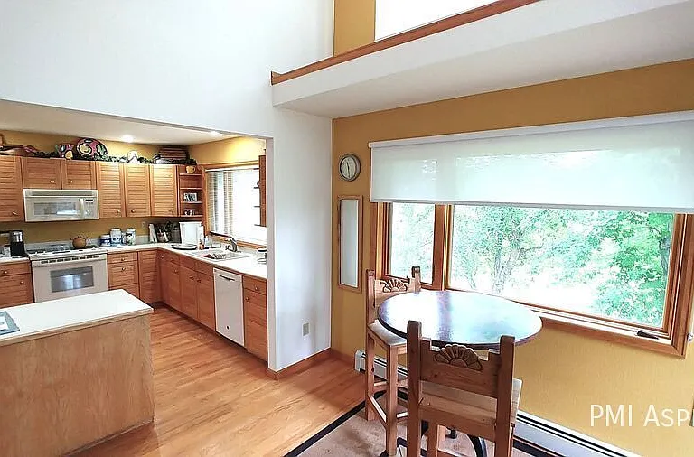 1940 Tincup Ct — Photo 11