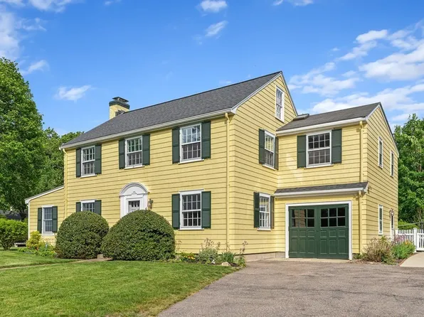 36 Laurel Ave, Wellesley, MA 02481