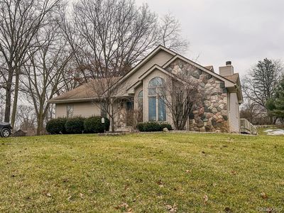 1351 Hunter Rd, Brighton, MI, 48114