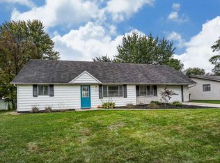 6620 Sunland Dr, Fort Wayne, IN 46815