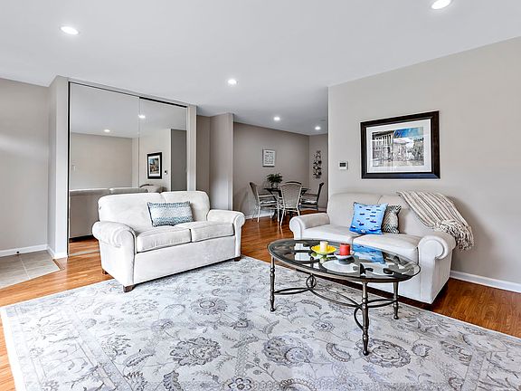 5th image of 1507 Plymouth Pl