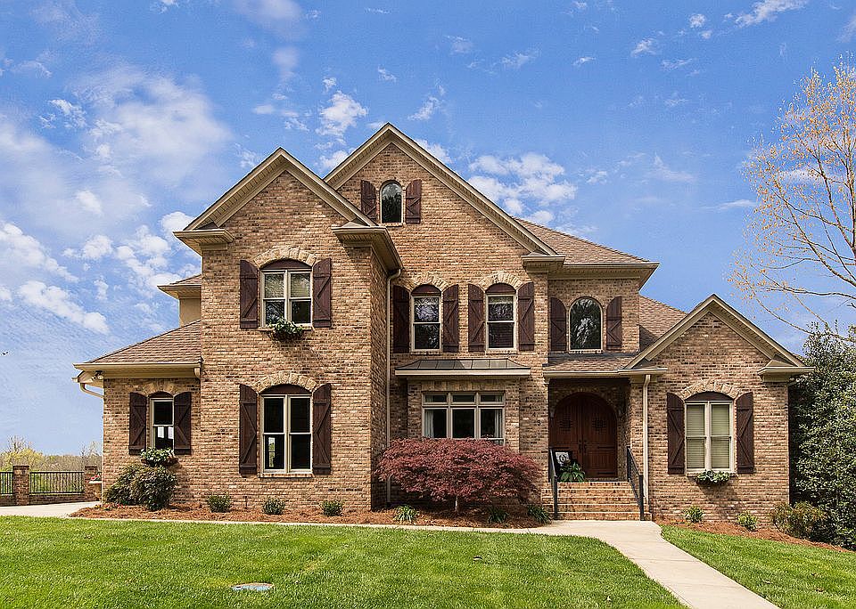 1st image of 1443 Winged Foot Dr