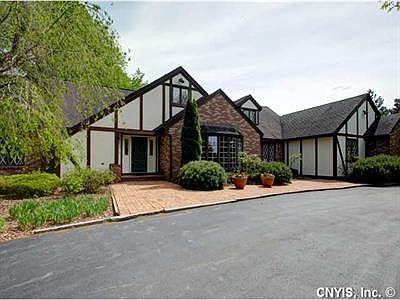 2nd image of 7008 Tiffany Cir