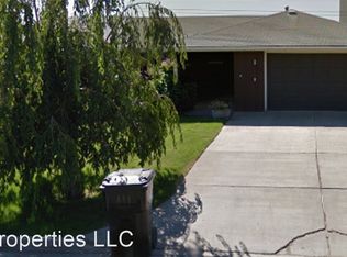 1409 Hammond Ln, Toppenish, WA 98948