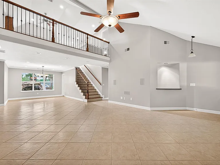 903 Sugarfield Ct — Photo 6