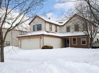 212 Campbell Dr, Bolingbrook, IL 60440