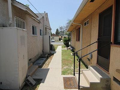 2nd image of 1340 N Buena Vista St Unit D