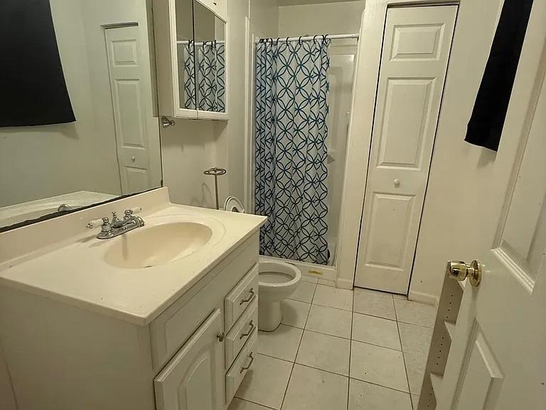 118 Middle Point Ct — Photo 27