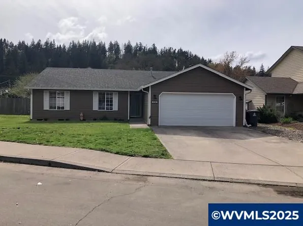 1142 Enstad Ln, Silverton, OR 97381