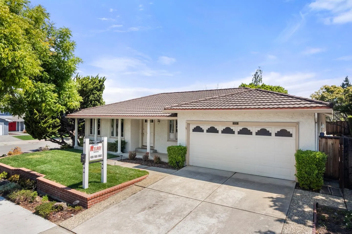 11108 Sutherland Ave photo 1