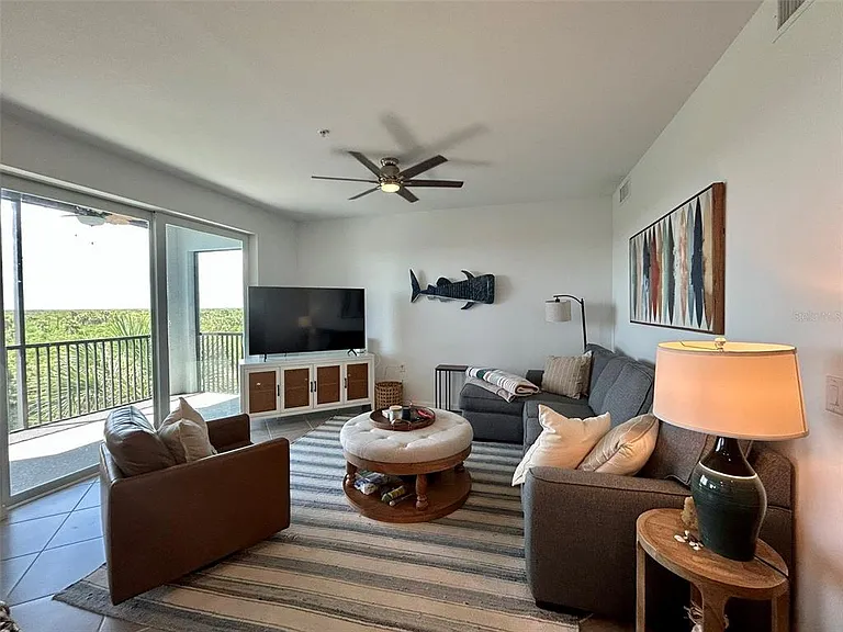 14121 Heritage Landing Blvd #736 — Photo 7