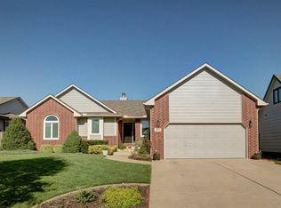 821 N Cedar Park, Wichita, KS 67235