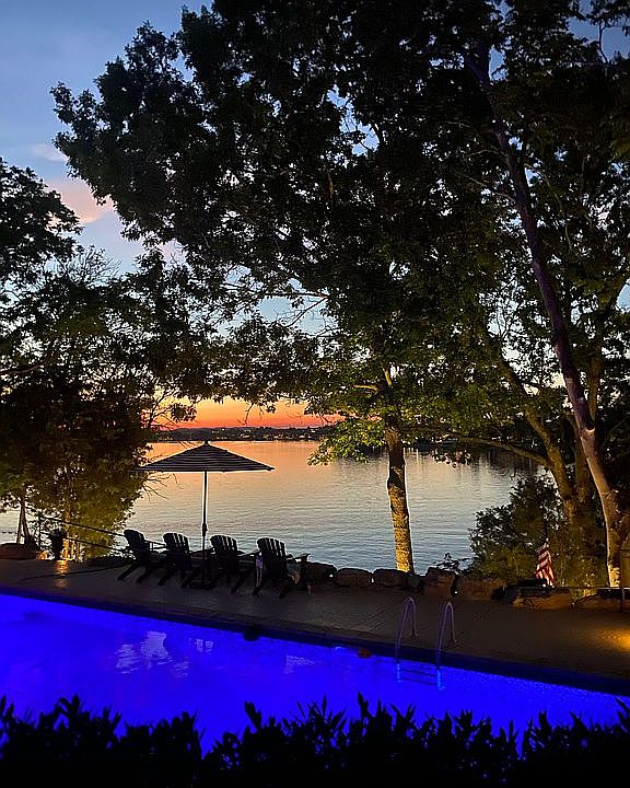 2nd image of 1441 Dickerson Bay Dr