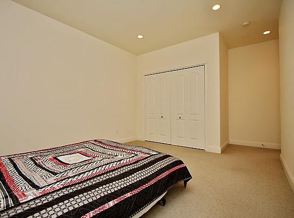 5th image of 222 Valencia St APT 7