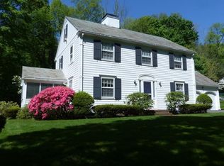 17 Aylesbury Rd, Worcester, MA 01609