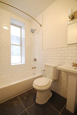 Rented by Bohemia Realty Group | media 12