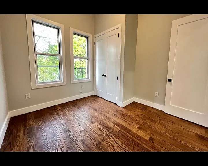112 Duncan Ave #3LL — Photo 9