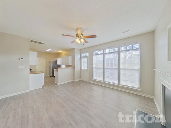 2nd image of 9708 Chestnut Glen Ct