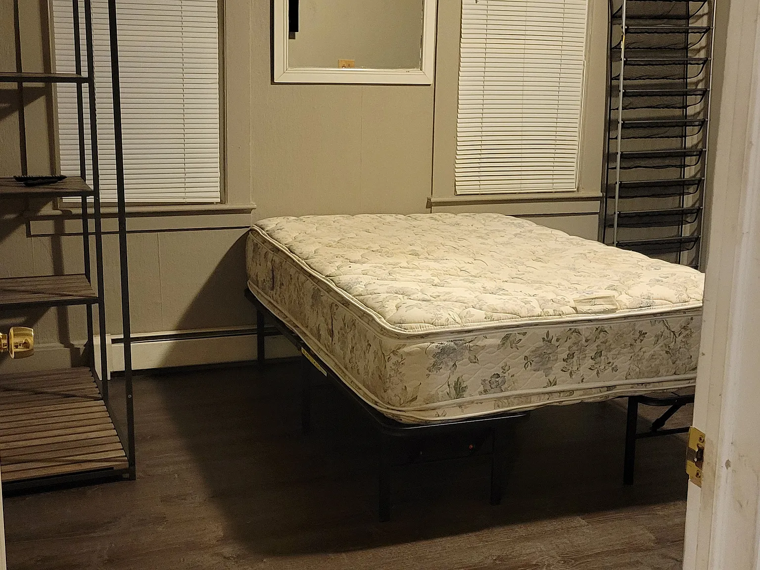 1 bed, 2632 sqft, $1,000 — Photo 1