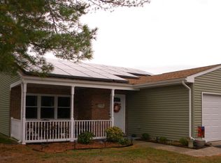 21 Warwick Way, Southampton, NJ 08088