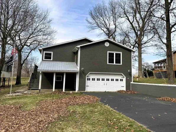 1104 County Road 960 N, Bath, IL 62617