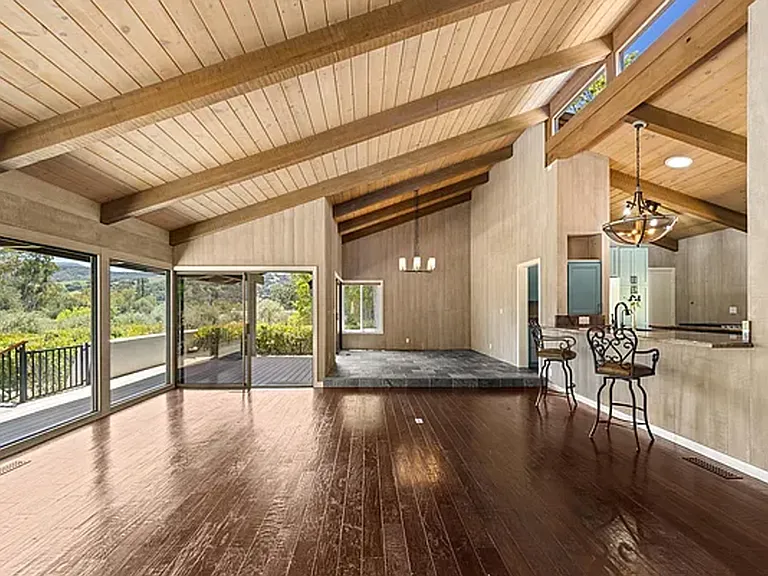 690 Rancho Alisal Dr — Photo 9