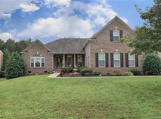 186 Bay Laurel Dr, Mooresville, NC 28115