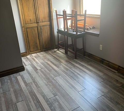 5th image of 171 Elmwood Ave