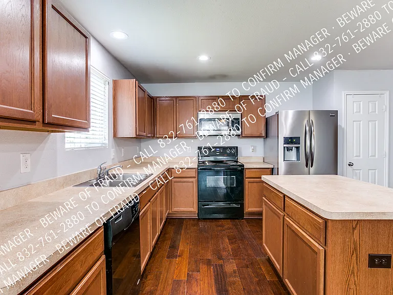 1128 Foxglove Ln — Photo 15