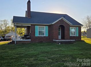 4207 Section House Rd #3, Hickory, NC 28601
