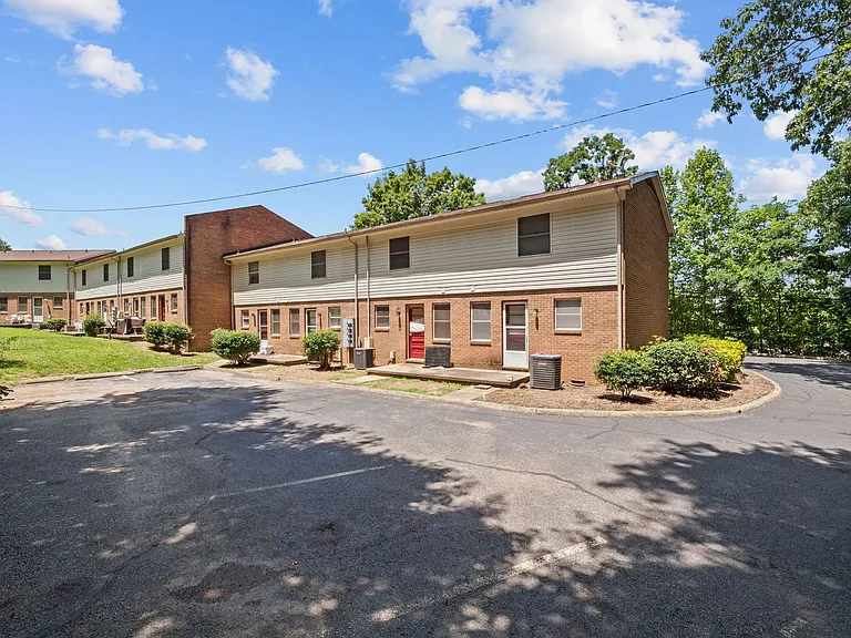 Foxtree Apartments — Photo 53