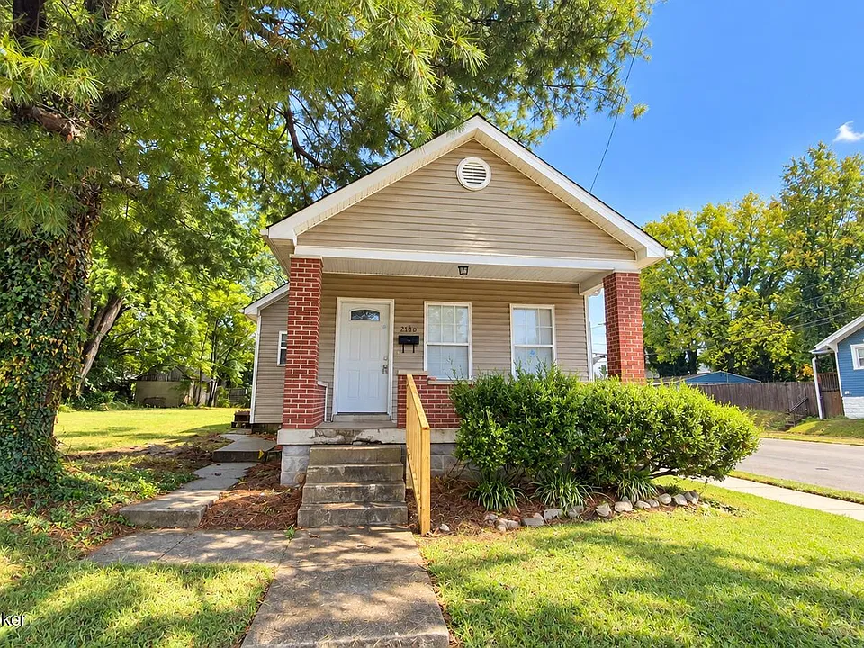 2130 Date St