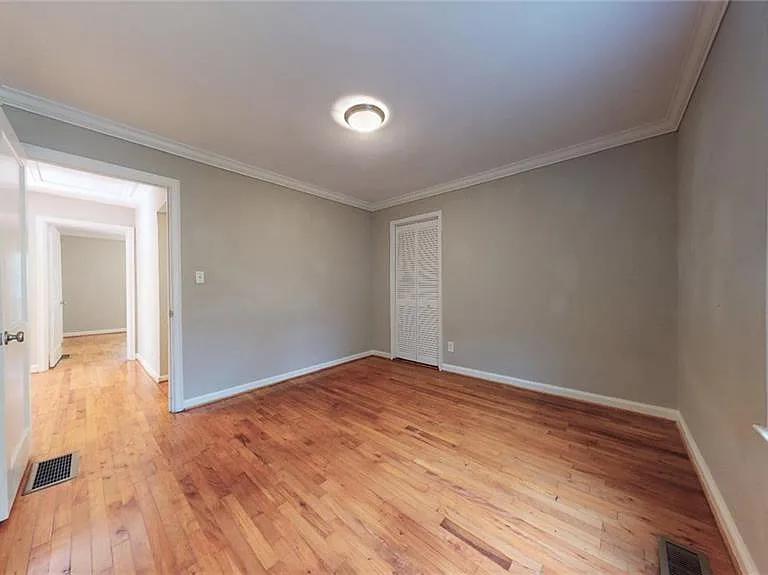 1674 Beacon Hill Blvd — Photo 9