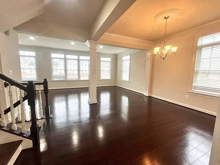 21274 Park Grove Ter — Photo 8