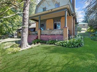 270 Glenwood Dr, Ambridge, PA 15003