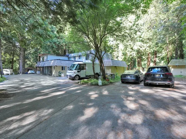 2838 132nd St, Surrey, BC V4P 1K2