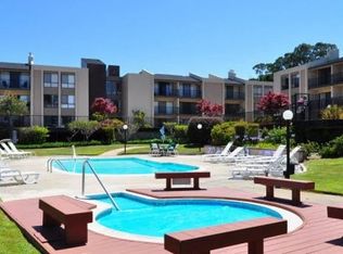380 Vallejo Dr APT 201, Millbrae, CA 94030