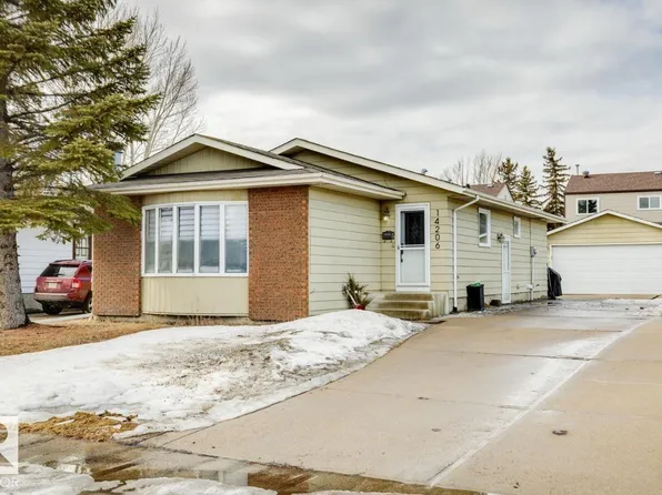 14206 22a St NW, Edmonton, AB T5Y 1E1