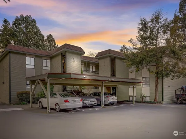 18904 8th Avenue NW #128, Shoreline, WA 98177