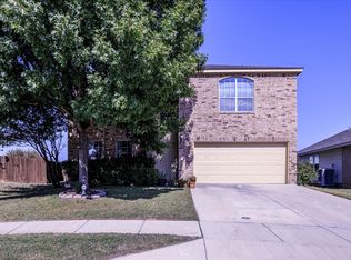 744 Mexicali Way, Fort Worth, TX 76111