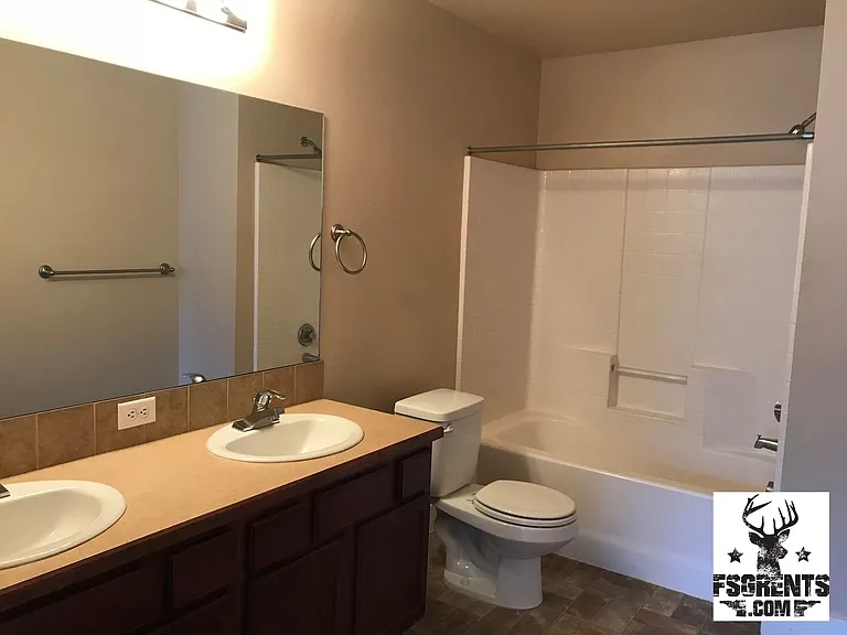 9974 W Rosecroft Ct #101-104 — Photo 11