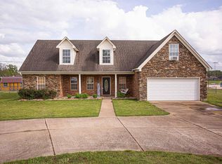 1524 Meade Lake Rd, Atoka, TN 38004