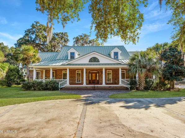 136 Retreat Plantation, Beaufort, SC 29902