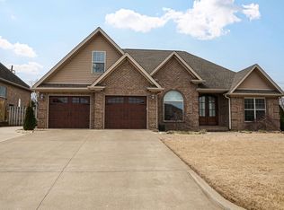 128 Wynchase Dr W, Muscle Shoals, AL 35661