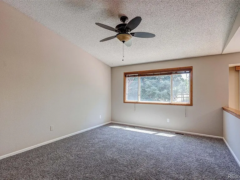 11176 Rodeo Cir — Photo 6